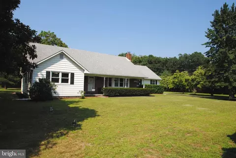 1603 Perkins Ln, Beverly, NJ 08010