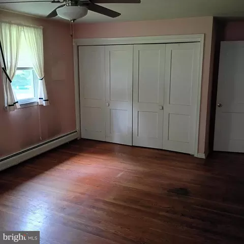 Bedroom - 103 Main St, Riverton, NJ 08077 photo 1 of 6