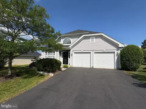 4 Arbor Ct, Bordentown, NJ 08505