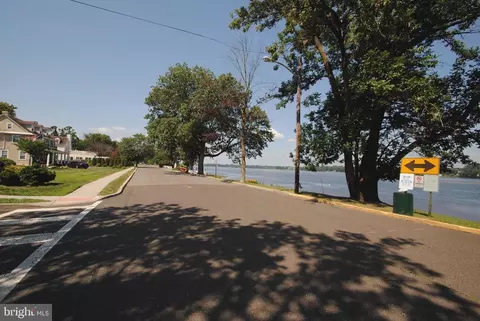 Exterior - 317 Maple Ave, Delanco, NJ 08075 photo 11 of 12