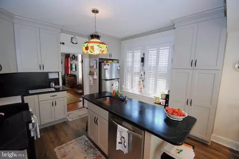 Kitchen - 317 Maple Ave, Delanco, NJ 08075 photo 3 of 3