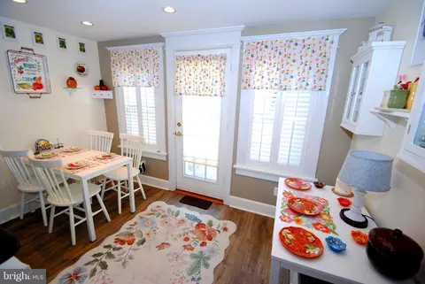 Dining - 317 Maple Ave, Delanco, NJ 08075 photo 1 of 2