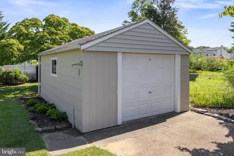 909 Smith St, Delran, NJ 08075 photo 27