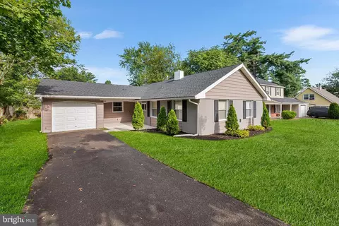 57 Placid Ln, Willingboro, NJ 08046