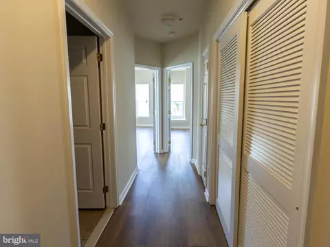 Entry Way - 1 Fox Ct, Delran, NJ 08075 photo 4 of 6