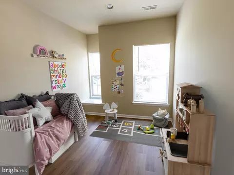 Bedroom - 1 Fox Ct, Delran, NJ 08075 photo 2 of 2