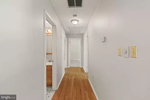 210 High St, Maple Shade, NJ 08052 photo 14