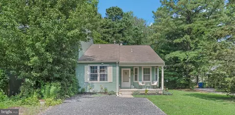21 Partridge Ct, Marlton, NJ 08053