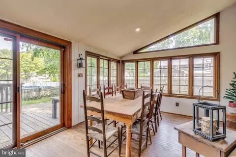 Dining - 164 Fox Chase Dr, Delran, NJ 08075 photo 6 of 7