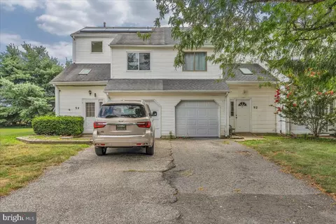 92 Ginger Dr, Lumberton, NJ 08048