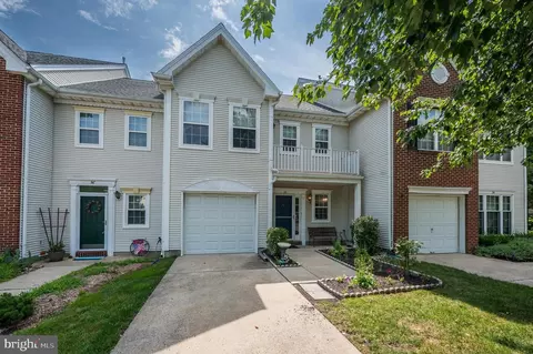 35 William Penn Cir, Medford, NJ 08055