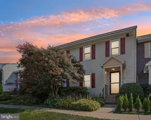 635 E Main St #5, Moorestown, NJ 08057