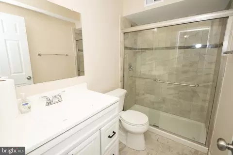 411 Stiles Ave UNIT E3, Maple Shade, NJ 08052 photo 14