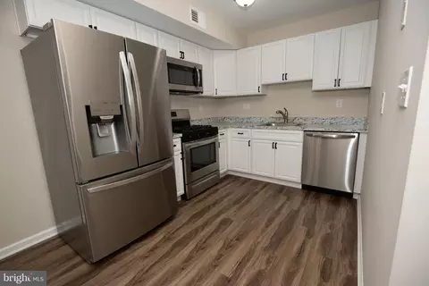 411 Stiles Ave UNIT E3, Maple Shade, NJ 08052 photo 19