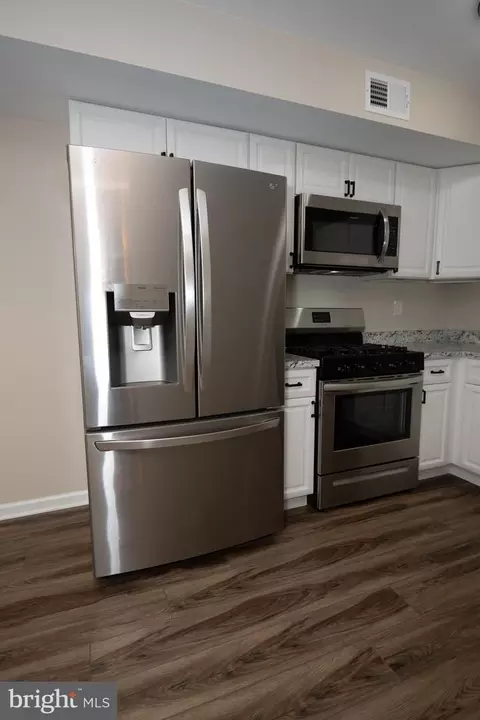 411 Stiles Ave UNIT E3, Maple Shade, NJ 08052 photo 21