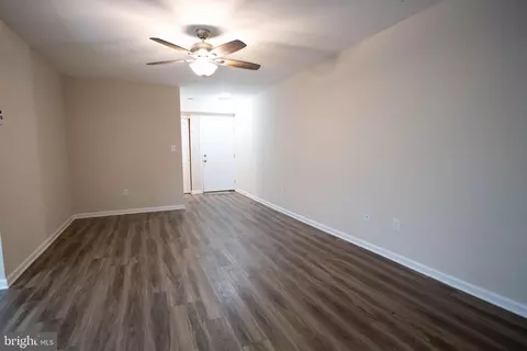 411 Stiles Ave UNIT E3, Maple Shade, NJ 08052 photo 7