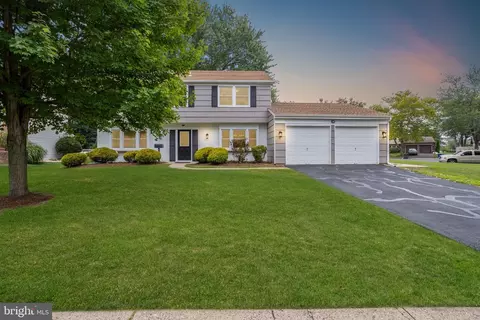 36 Nevada Ln, Willingboro, NJ 08046