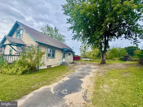 121 Jane St, Pemberton, NJ 08068