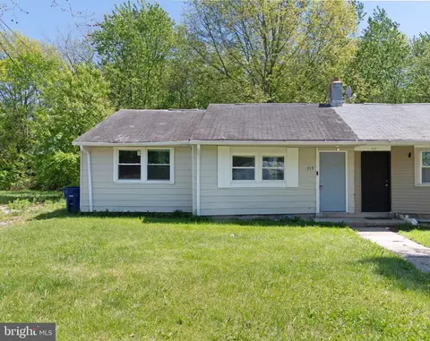 219 Kinsley Rd, Pemberton, NJ 08068