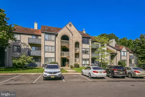 4414 C Aberdeen Dr, Mount Laurel, NJ 08054