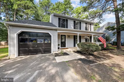 37 Masters Cir, Marlton, NJ 08053