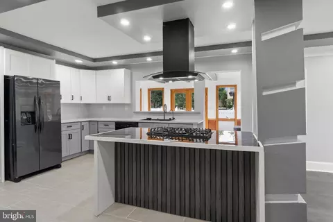 910 S Fairview St, Riverside, NJ 08075 photo 12