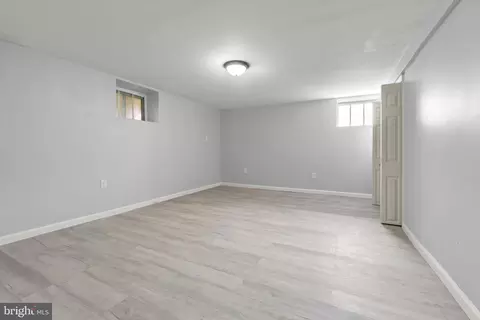 910 S Fairview St, Riverside, NJ 08075 photo 28