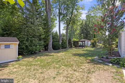 Exterior - 206 Fenimore Ln, Delanco, NJ 08075 photo 7 of 8