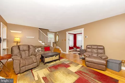 206 E Center Ave, Maple Shade, NJ 08052 photo 6