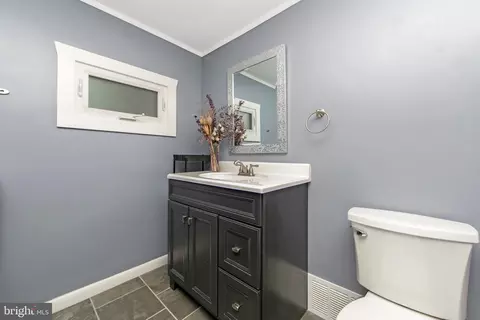 206 E Center Ave, Maple Shade, NJ 08052 photo 17