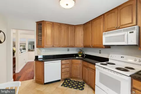Kitchen - 130 Five Crown Royal, Marlton, NJ 08053 photo 2 of 3