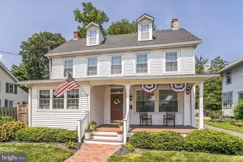 155 Warren St, Beverly, NJ 08010