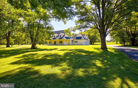 2582 Monmouth Rd, Jobstown, NJ 08041