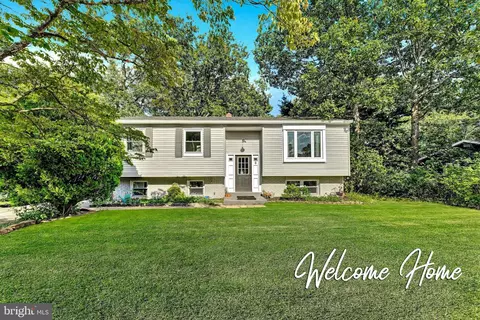 6 Cochita Trl, Browns Mills, NJ 08015