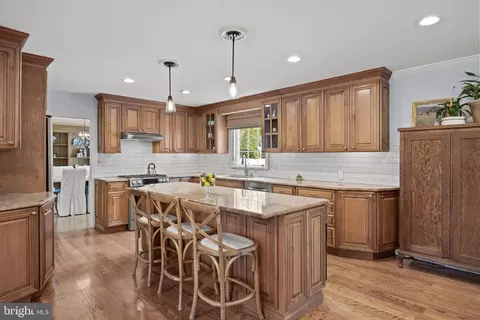 741 Paddock Path, Moorestown, NJ 08057 photo 2