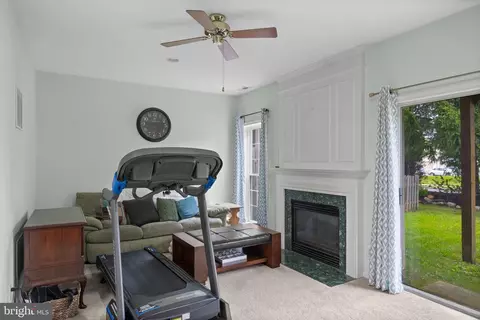 7 Lilyberry Pl, Delran, NJ 08075 photo 5