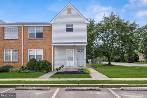 215 Sandstone Ct, Lumberton, NJ 08048