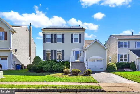 116 Arrowhead Dr, Burlington, NJ 08016