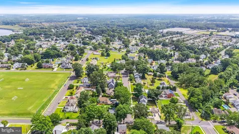 View/Area - 501 6th St E, Florence, NJ 08518 photo 6 of 7