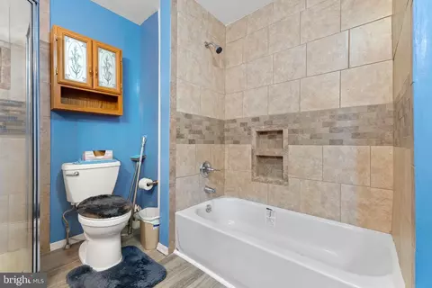 Bath - 501 6th St E, Florence, NJ 08518 photo 2 of 3