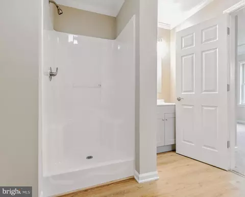 Entry Way - 300 Broad St, Beverly, NJ 08010 photo 5 of 7