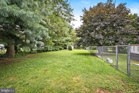 137 Access Hwy, Wrightstown, NJ 08562 photo 38