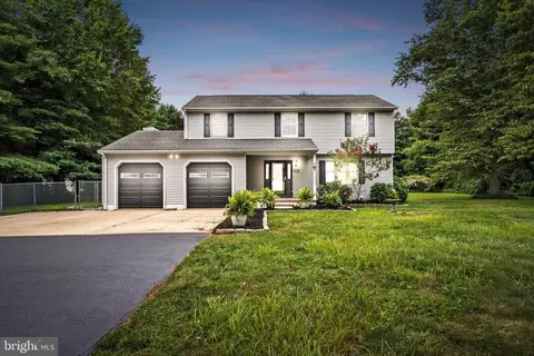 137 Access Hwy, Wrightstown, NJ 08562 photo 2