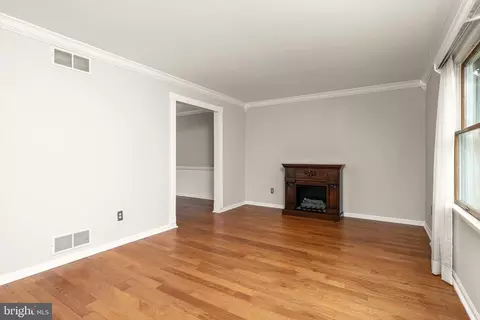 137 Access Hwy, Wrightstown, NJ 08562 photo 8