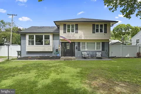 401 Fulton St, Riverton, NJ 08077