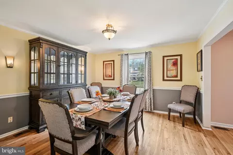 Dining - 20 Euston Rd, Marlton, NJ 08053 photo 2 of 5