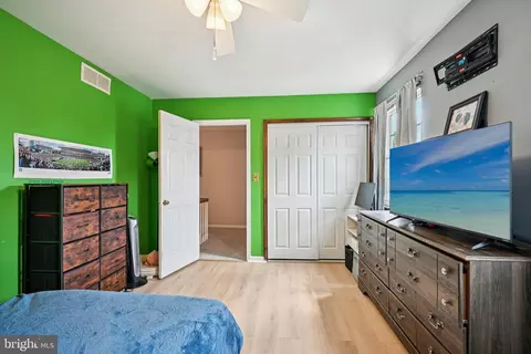 Bedroom - 20 Euston Rd, Marlton, NJ 08053 photo 4 of 8