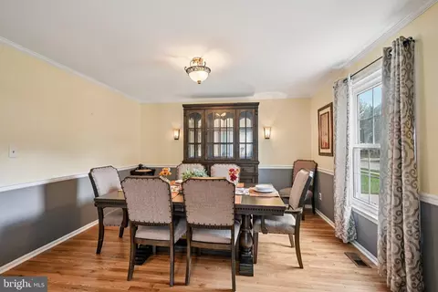 Dining - 20 Euston Rd, Marlton, NJ 08053 photo 1 of 5