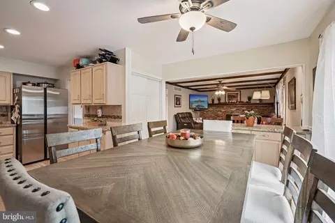 Dining - 20 Euston Rd, Marlton, NJ 08053 photo 5 of 5