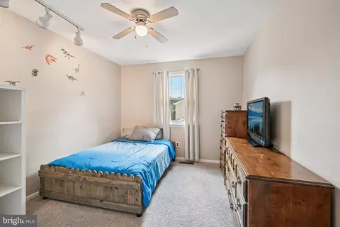 Bedroom - 20 Euston Rd, Marlton, NJ 08053 photo 2 of 8